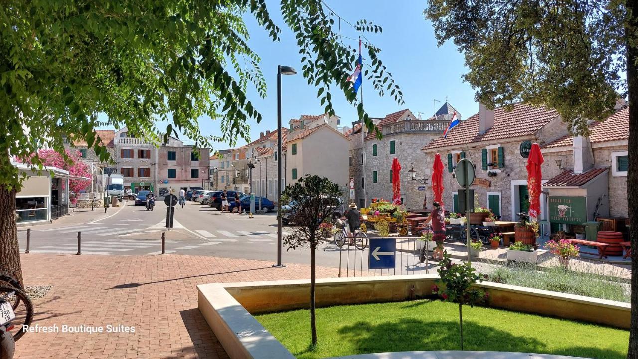 Refresh Boutique Suites - Central Point Vodice Buitenkant foto