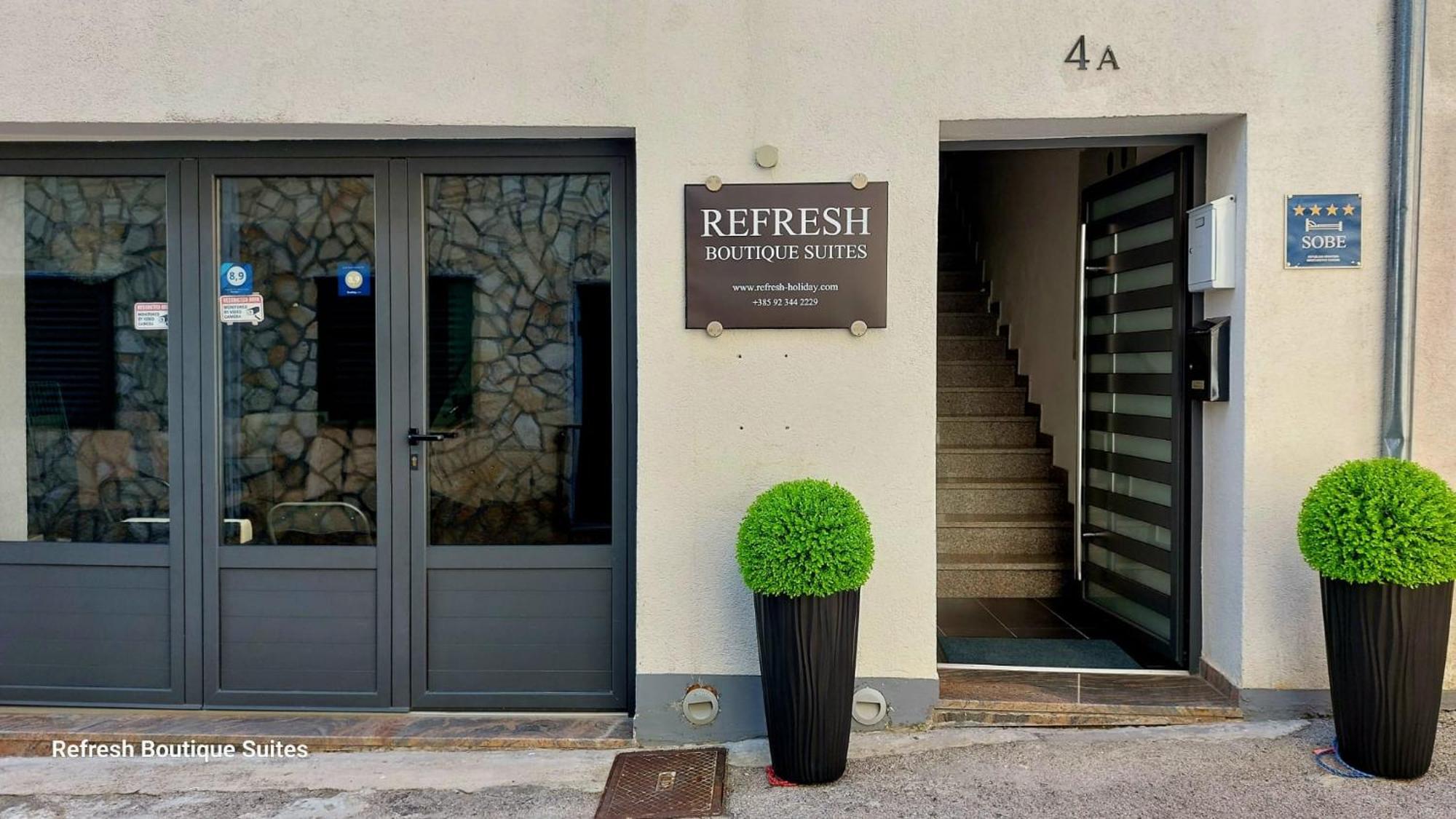 Refresh Boutique Suites - Central Point Vodice Buitenkant foto