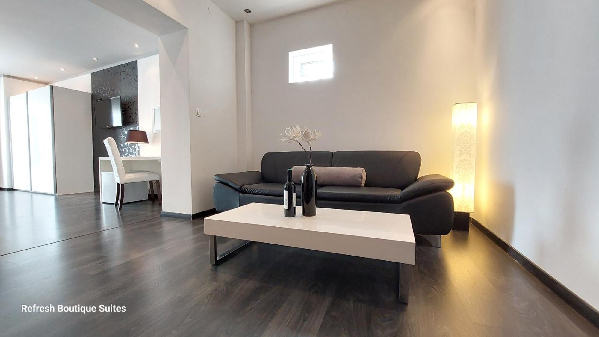 Refresh Boutique Suites - Central Point Vodice Kamer foto