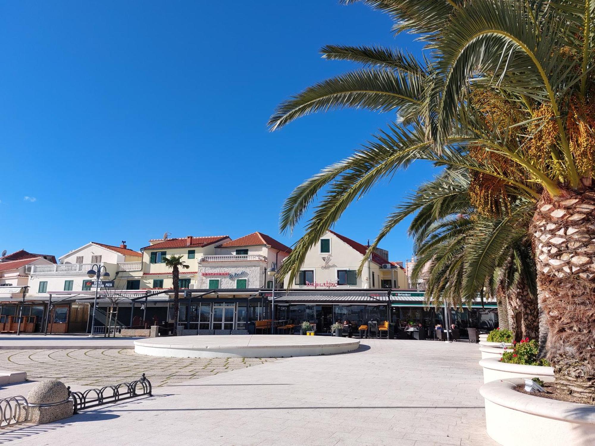 Refresh Boutique Suites - Central Point Vodice Buitenkant foto